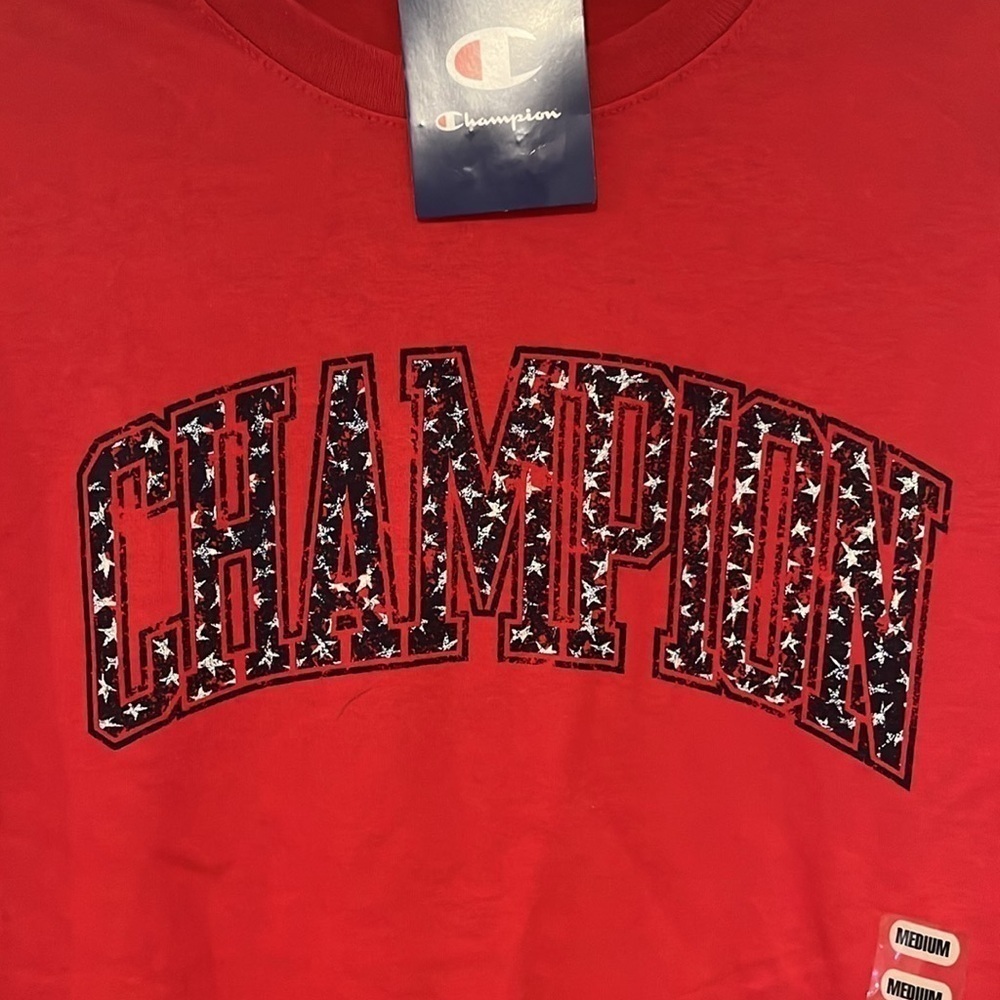 🆕 Men’s Patriotic Champion Red Tee with Blue Letters and White Stars Size M - Picture 2 of 9